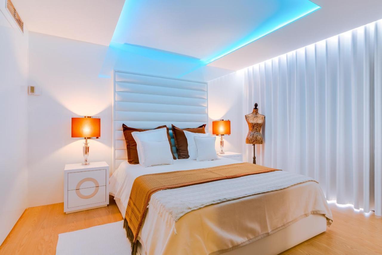 Gold - Luxurious - Sea View Apartment
